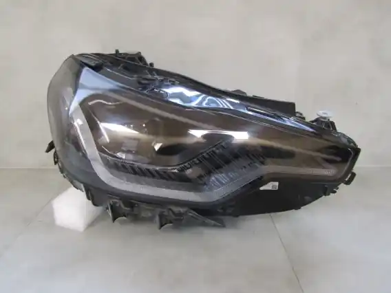Już w sprzedaży | Lampa przód BMW 2 G42 FULL LED 22- RH 8083636