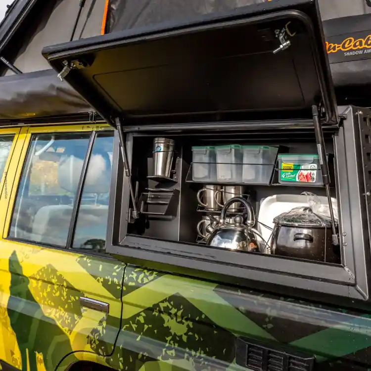Moduł kuchenny "THOR" Alu-Cab Land Cruiser 76 - lewy - Ulubieniec klientów